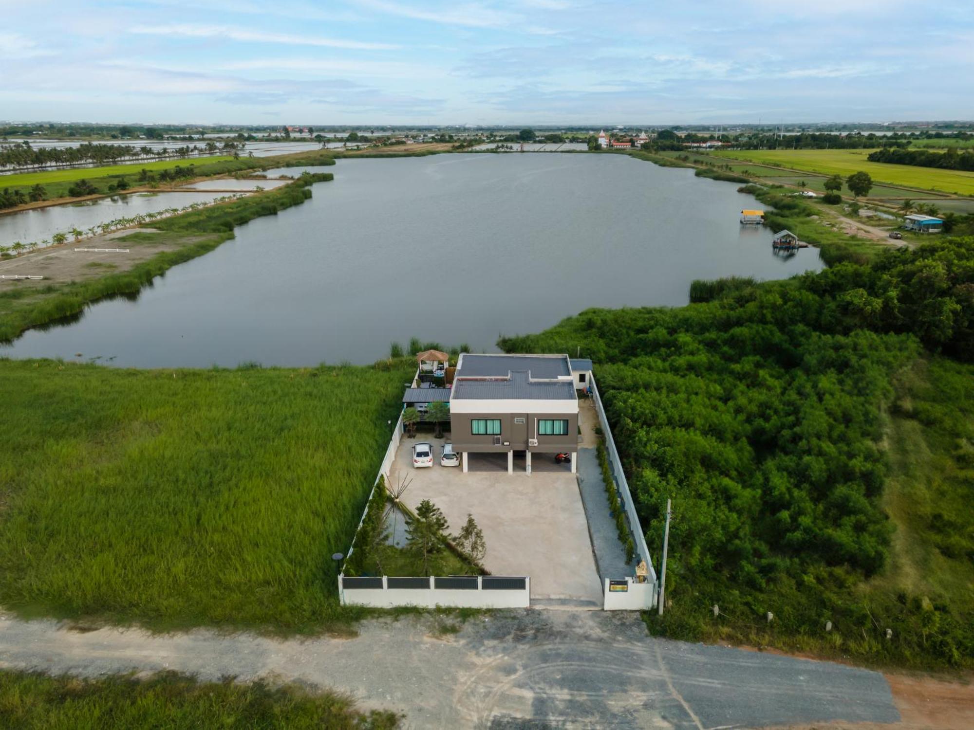 Pplakepool Biệt thự